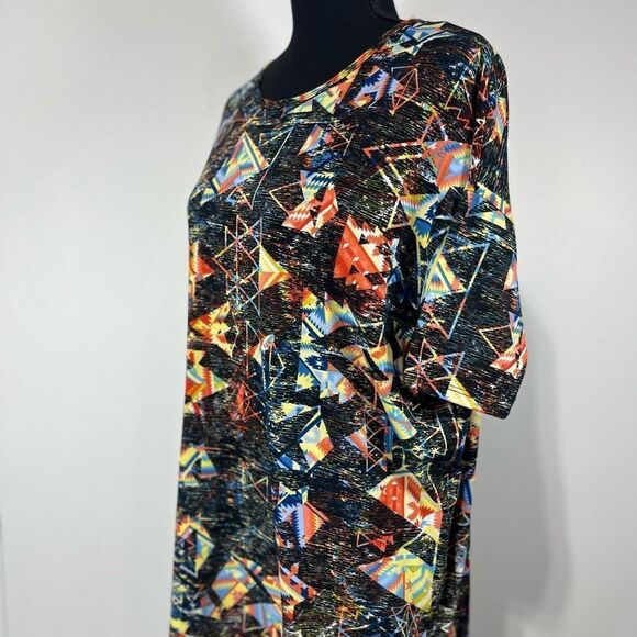LuLaRoe Aztec Print Irma Tunic Top Size XS Women’s Colorful Oversized - Picture 1 of 6
